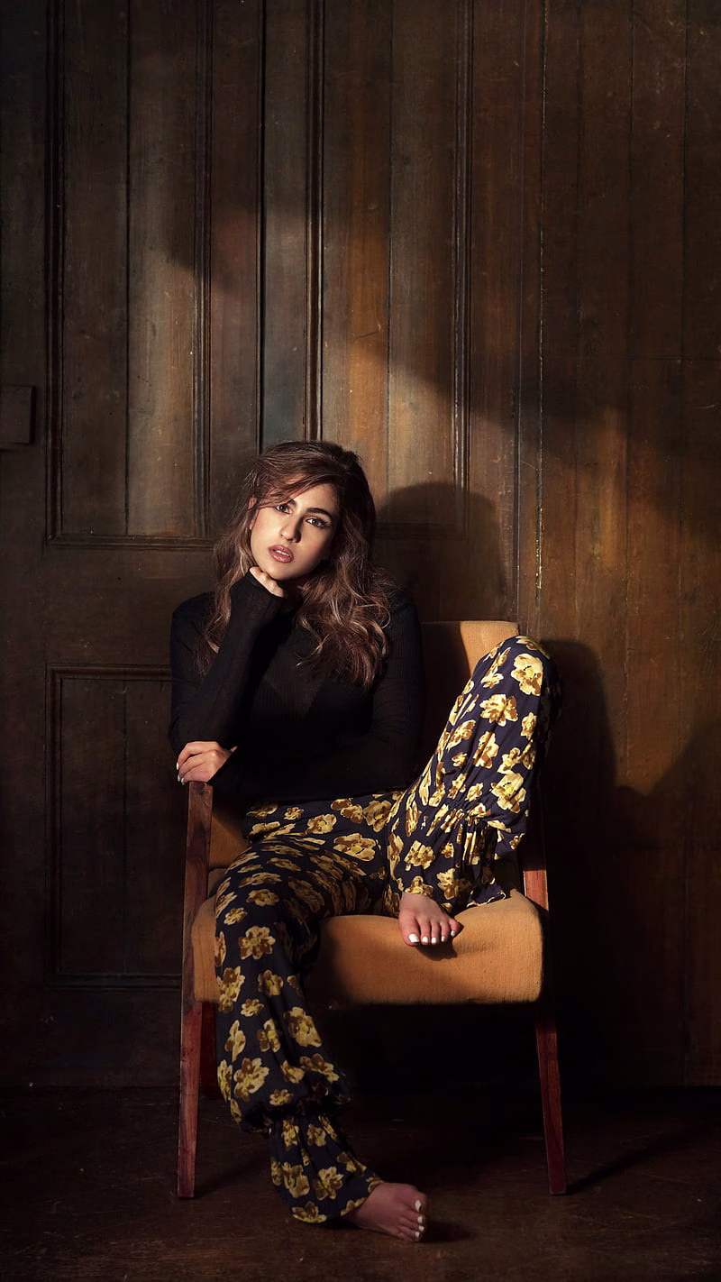 HD-wallpaper-sara-ali-khan-2019