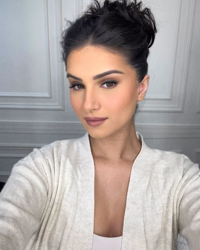 Tara Sutaria HD Photo 136