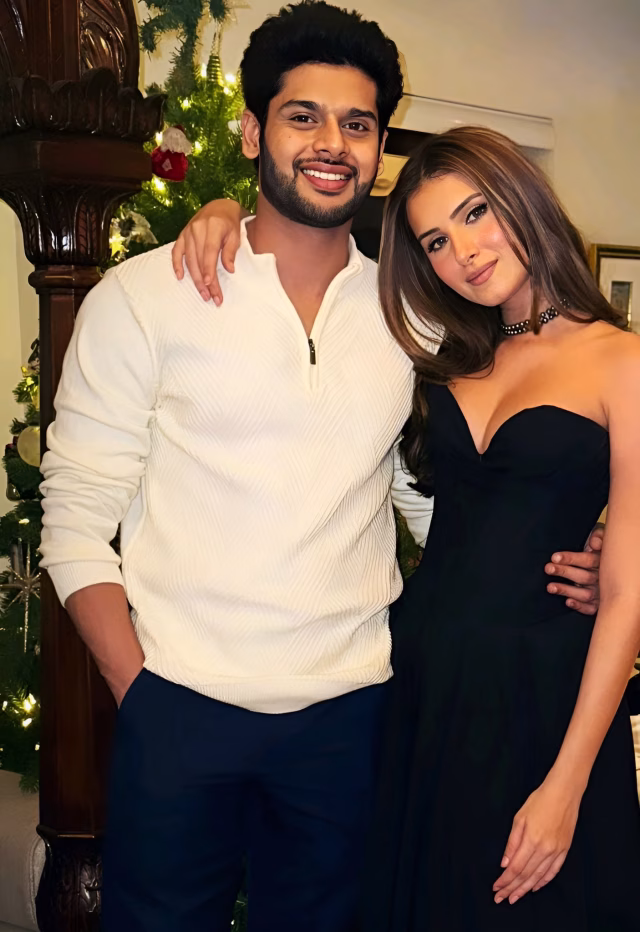 Tara Sutaria HD Photo 218