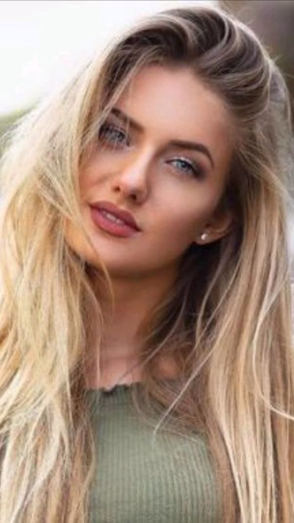 Alica Schmidt HD Photo 27