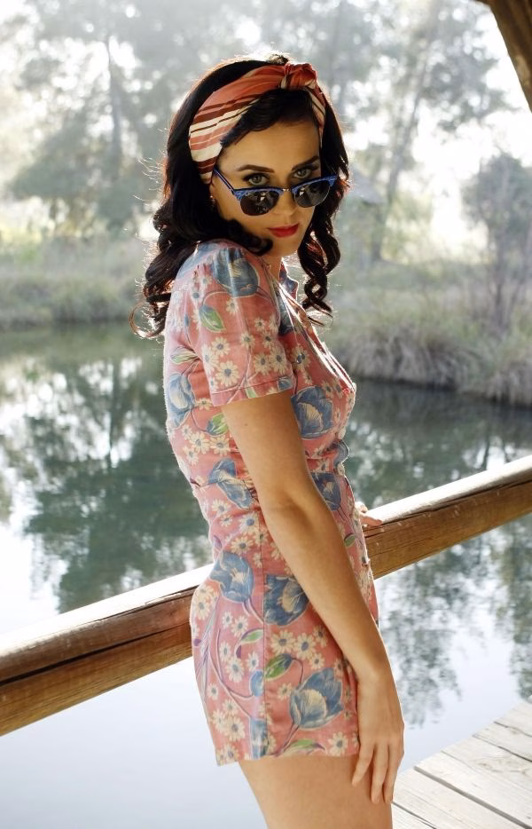 Katy Perry HD Photo 561
