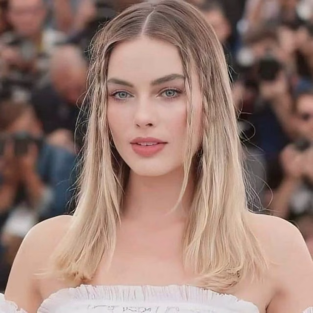 Margot Robbie HD Photo 978